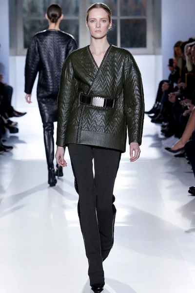 Look 22